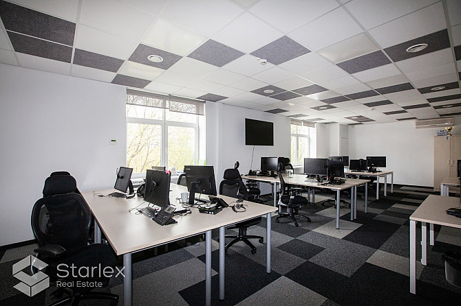 Mūkusalas biznesa centrs, jauna biroju ēka. 3. stāvs. Telpas labā stāvoklī. Pievilktas visas Rīga - foto 3