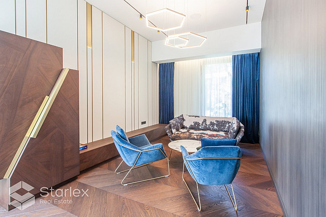 Дом с бассейном в Балтезере. Архитектор М. Гельзис.
Продается изысканный, Адажский округ - изображение 15