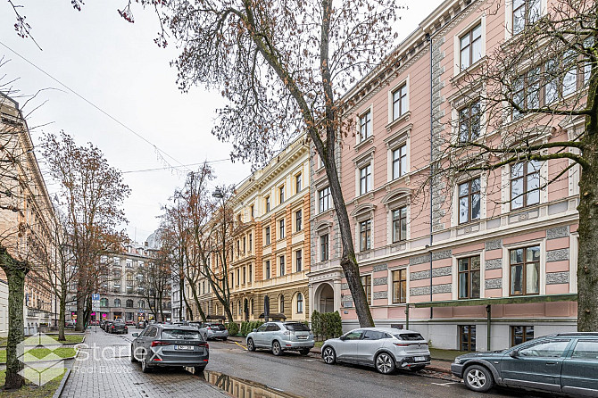 Klusais centrs, J. Alunāna iela 6, 2 istabu dzīvoklis - dzīvojamā istaba, kas ir apvienota ar Rīga - foto 15