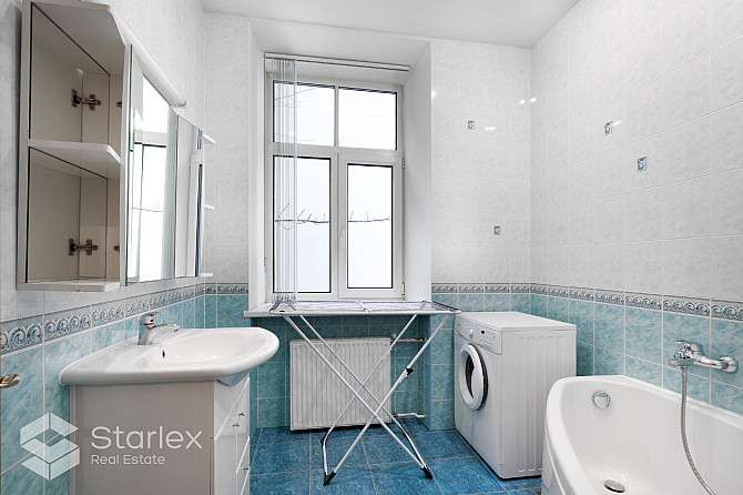 Klusais centrs, J. Alunāna iela 6, 2 istabu dzīvoklis - dzīvojamā istaba, kas ir apvienota ar Rīga - foto 13