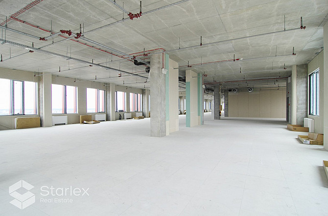 Новое - современное офисное здание в районе улицы Краста, недалеко от центра Рига - изображение 9