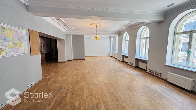 Офисные помещения В тихом центре, в престижном доме, офис в хорошем состоянии, Рига - изображение 5