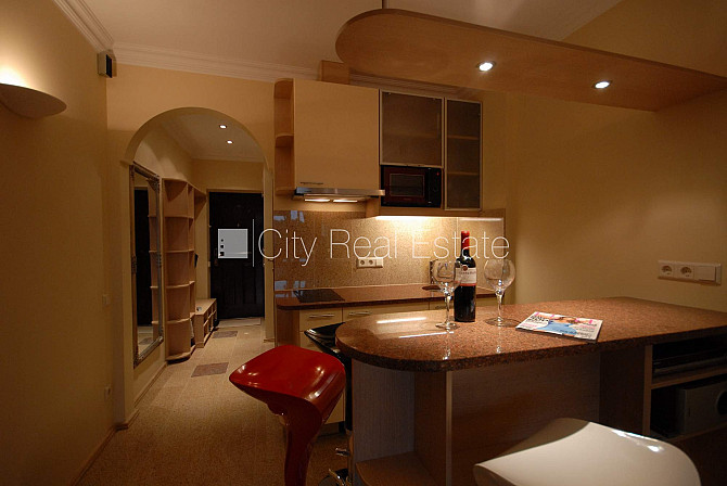 Домовладение, реставрированный дом, благоустроенный озеленённый двор, закрытая Рига - изображение 3