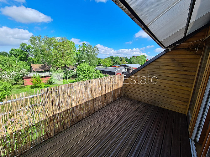 Фасадный дом, реновированный дом, вход с улицы, лифт, лестничная клетка после Рига - изображение 11