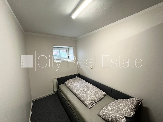 Земля в собственности, фасадный дом, реновированный дом, поменянное покрытие Рига - изображение 10