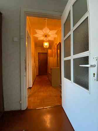 Izīrē 2 istabu dzīvokli Pārventā. Izolētas istabas. Tehnika. Balkons. Autostāvvieta.... Вентспилс