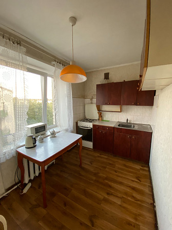 Izīrē 2 istabu dzīvokli Pārventā.
Izolētas istabas. Tehnika. Balkons. Autostāvvieta.... Вентспилс - изображение 1