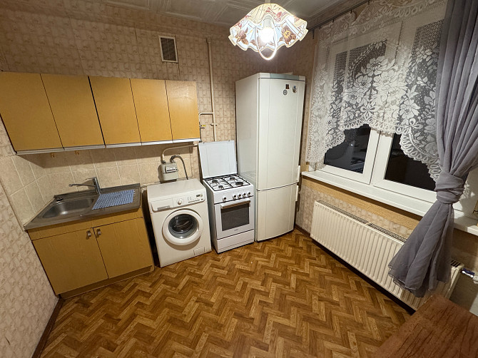 Pārdod 1 istabu dzīvokli.
Apkalpo Rnp, mazie komunālie, sākot no 60Eur menesī.
Bez parādiem un... Рига - изображение 4