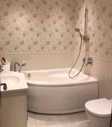 Продается  4-х комнатная квартира с двумя парковочными местами на закрытом вдоре Rīga