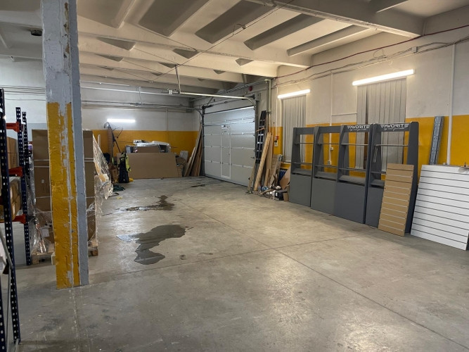 Apkurināmas noliktavu telpas ar augstiem griestiem.  + ērta piekļuve; + paceļamie vārti (3x3m); + te Рига - изображение 7