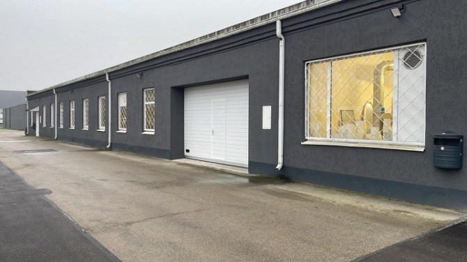 Apkurināmas noliktavu telpas ar augstiem griestiem.  + ērta piekļuve; + paceļamie vārti (3x3m); + te Рига - изображение 1