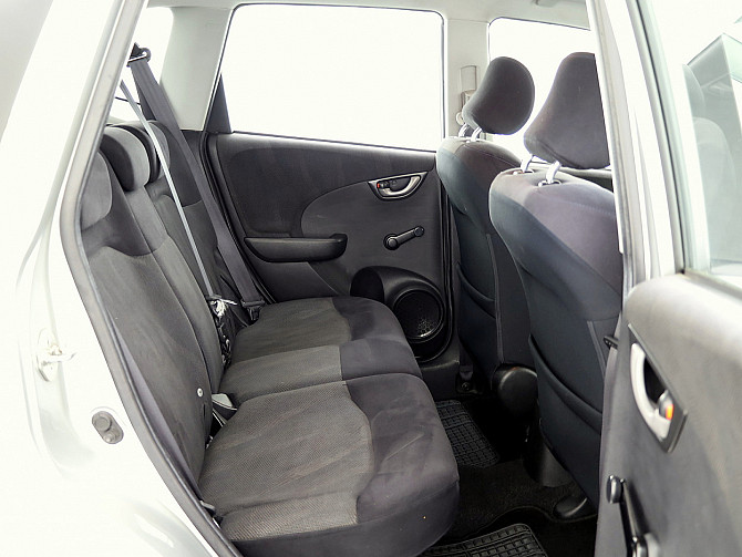 Honda Jazz Elegance 1.3 73kW Таллин - изображение 7