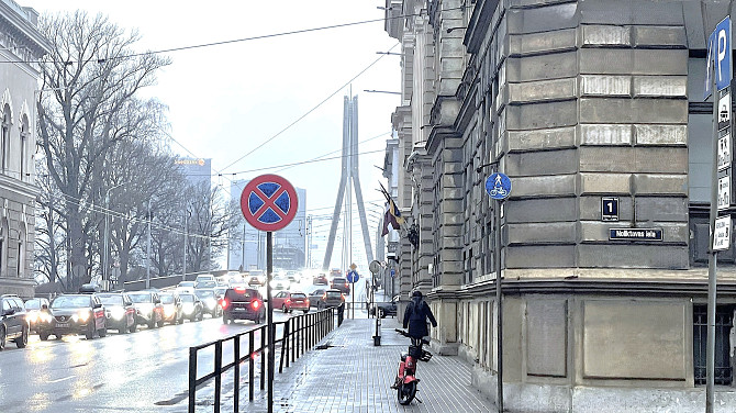 Pārdošanā dzīvoklis ar panorāmas skatu no ēkas augšējā stāva, nodrošinot saikni ar pilsētas... Рига - изображение 15