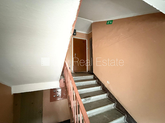 Здание во дворе, благоустроенная озеленённая территория, места для нескольких Рига - изображение 14