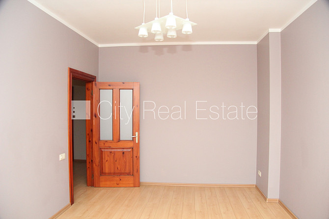 Šo dzīvokli izīrē pa diennaktīm (īstermiņa īre), īres cena sludinājumā norādīta par Rīga - foto 13