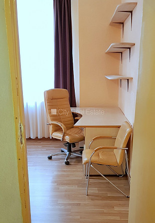 Pagalma māja, renovēta māja, slēgts pagalms, objektu apsargā fiziskā apsardze, ir lifts, Rīga - foto 8