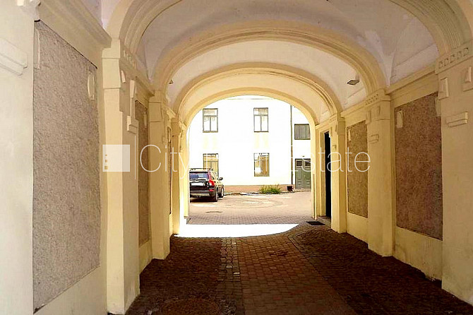 Pagalma māja, renovēta māja, slēgts pagalms, objektu apsargā fiziskā apsardze, ir lifts, Rīga - foto 20