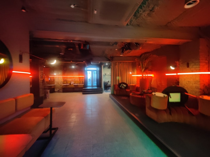 Club Skapis premises with 2 terraces.  Currently, the premises are occupied by Club Skapis; previous Рига - изображение 6