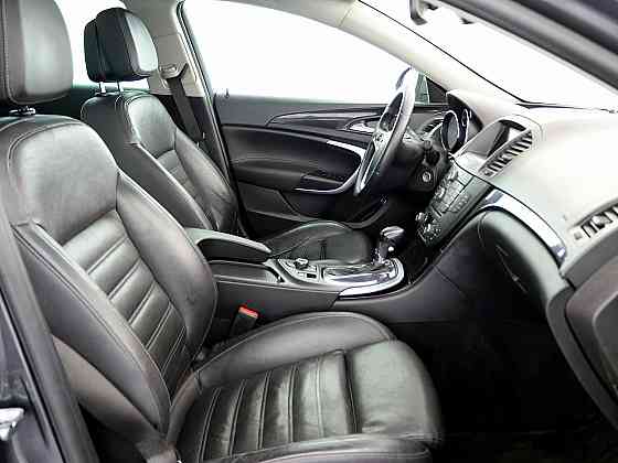 Opel Insignia Sports Tourer Cosmo ATM 2.0 CDTi 96kW Tallina