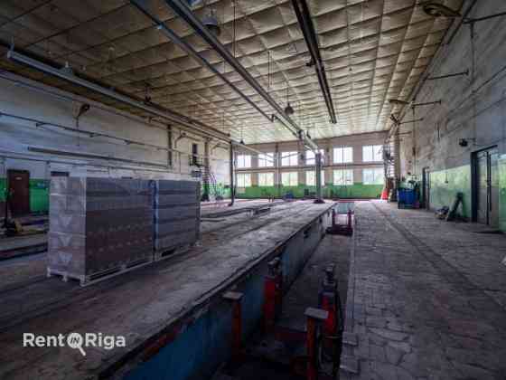 Долгосрочная аренда двухэтажного здания под мастерскую по ремонту грузовых Рижский район