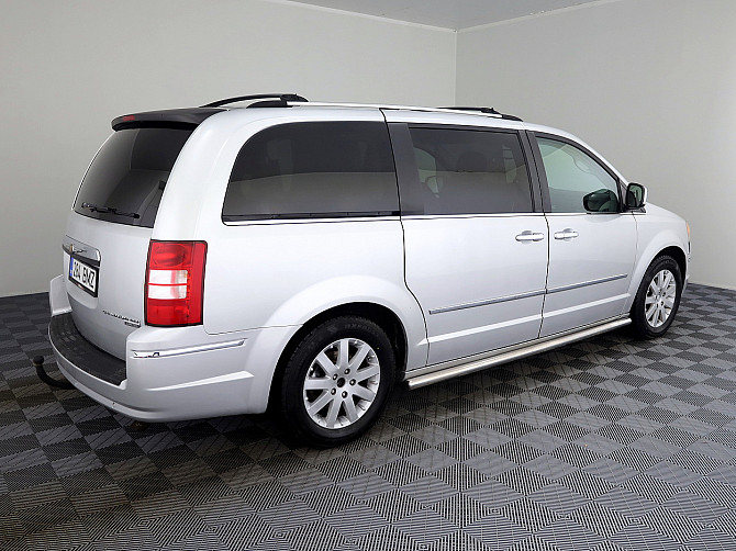 Chrysler Grand Voyager Stow N Go Limited Facelift ATM 2.8 CRD 120kW Таллин - изображение 3