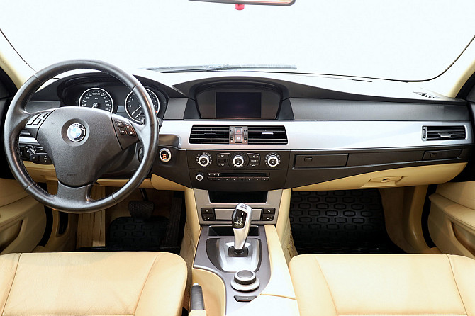 BMW 523 Executive Facelift ATM 2.5 140kW Tallina - foto 5