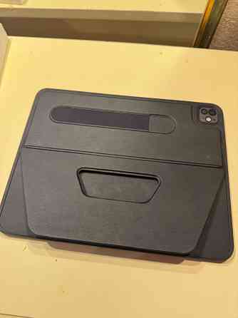 IPad Pro M4 13″ 256 GB Продаю iPad Pro на чипе M4, версия 13 дюймов, 256 GB. Планшет в абсолютно... Rīga