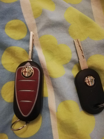 Labā stāvoklī, nomainīta eļļa, filtri, amortizatori, zobsiksna, ģenerators... lūdzu rakstiet. Rīga - foto 3