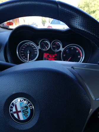 Labā stāvoklī, nomainīta eļļa, filtri, amortizatori, zobsiksna, ģenerators... lūdzu rakstiet. Rīga - foto 1