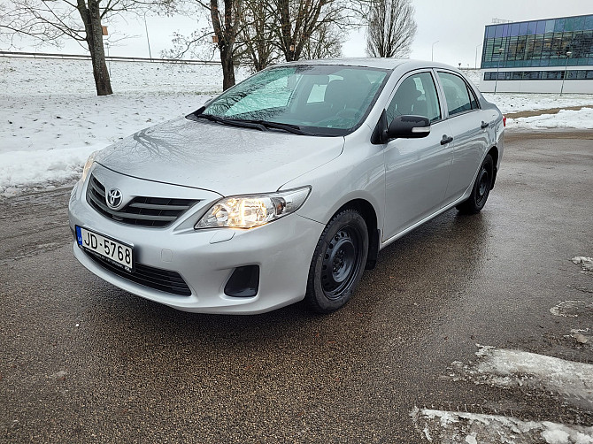 Toyota Corolla, 2012.gads, 1.6i litri, 132 ZS, benzīns/gāze. TA derīga līdz 13.10.2026. Ziemas... Daugavpils - foto 4