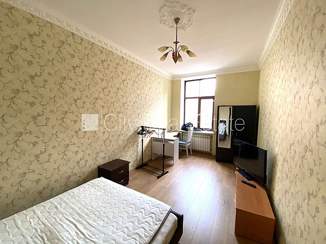 Jaunceltne, fasādes māja, slēgts pagalms, ieeja no pagalma, ir lifts, balkons 1,8 m2, terase Rīga - foto 17