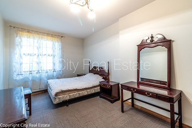 Земля в собственности, фасадный дом, реновированный дом, кирпичные стены, фасад с Рига - изображение 9