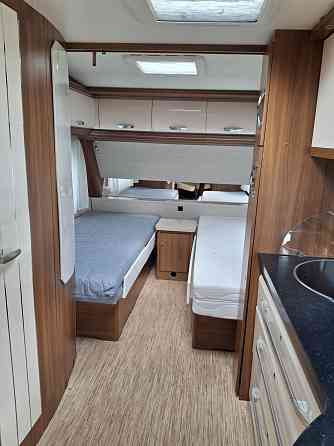 Tavs elegantais Hobby 610 2015gads. Ļoti labā stāvoklī Liels, plašs, ļoti maz lietots Jumta lūkas... Лимбажи