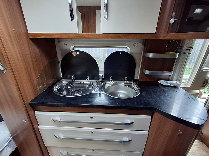 Tavs elegantais Hobby 610 2015gads.
Ļoti labā stāvoklī
Liels, plašs, ļoti maz lietots
Jumta lūkas... Лимбажи - изображение 6