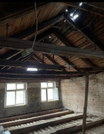 Trīsstāvu rekonstruējama māja Cēsu vecpilsētā.  Būvniecības gads: 1880. Ķieģeļu sienas, Cēsis un Cēsu novads - foto 8