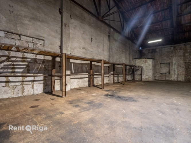 Noliktavas telpas ilgtermiņa nomai  720 m, tuvu Rīgas centram  Piedāvājam plašas un Rīga - foto 6