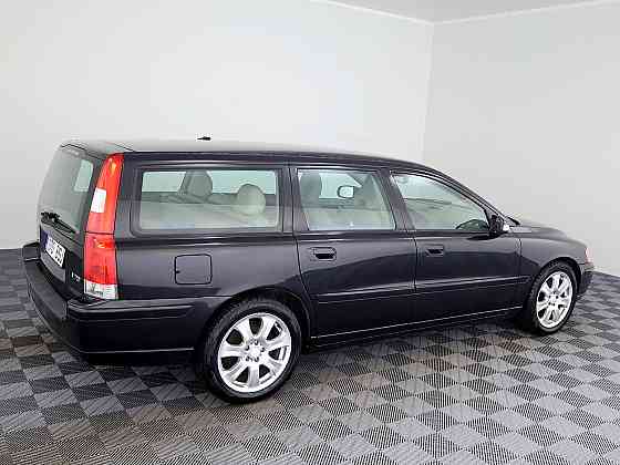 Volvo V70 Summum Facelift 2.4 D5 136kW Tallina