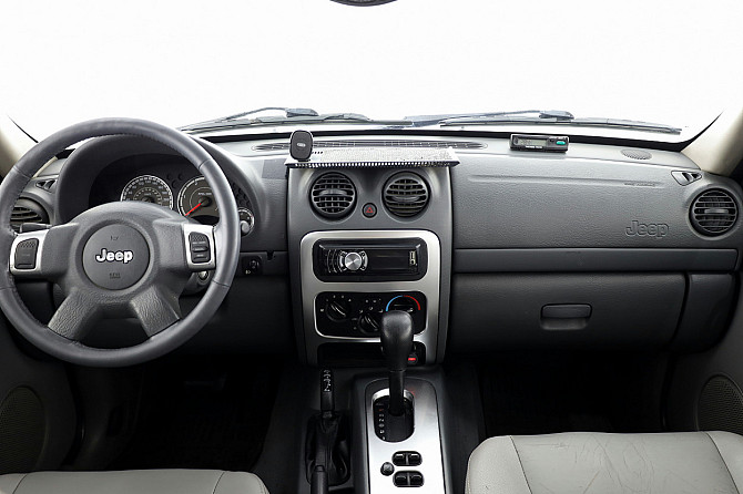 Jeep Cherokee Limited 2.8 CRD 120kW Tallina - foto 5