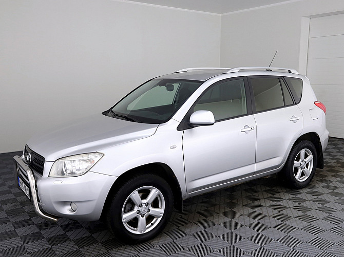 Toyota RAV4 Linea Sol ATM 2.0 112kW Tallina - foto 2
