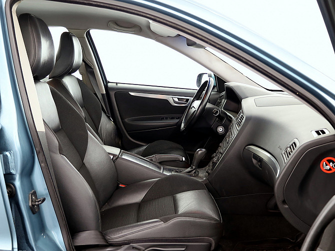 Volvo S60 Summum Facelift ATM 2.4 103kW Tallina - foto 6