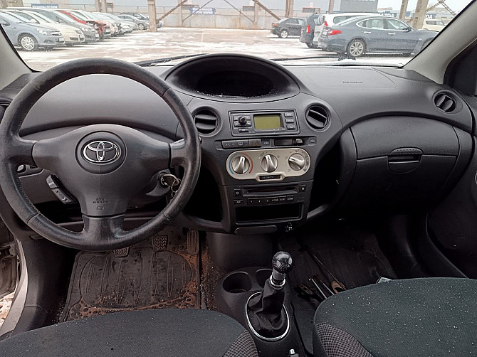 Toyota Yaris Linea Sol Facelift 1.3 64kW Tallina - foto 5