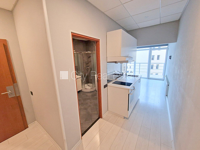 Jaunceltne, fasādes māja, slēgts pagalms, ieeja no ielas, ir lifts, kāpņu telpa pēc Rīga - foto 15