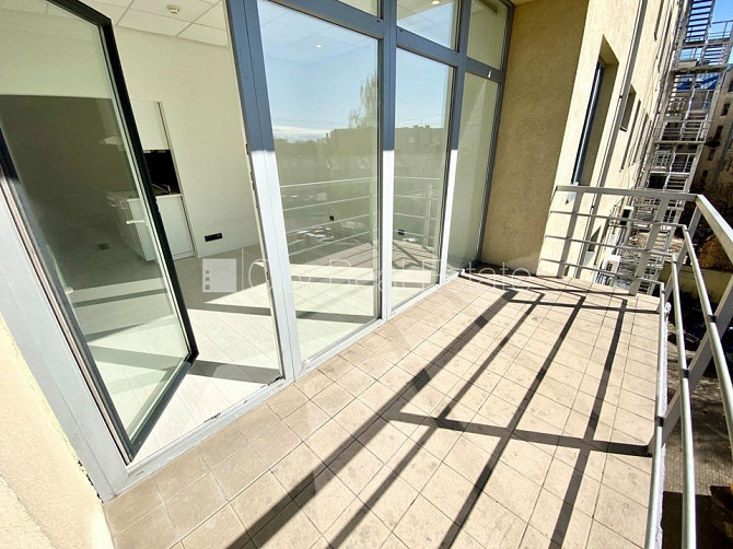 Jaunceltne, fasādes māja, slēgts pagalms, ieeja no ielas, ir lifts, kāpņu telpa pēc Rīga - foto 6