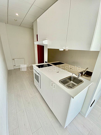 Jaunceltne, fasādes māja, slēgts pagalms, ieeja no ielas, ir lifts, kāpņu telpa pēc Rīga - foto 10