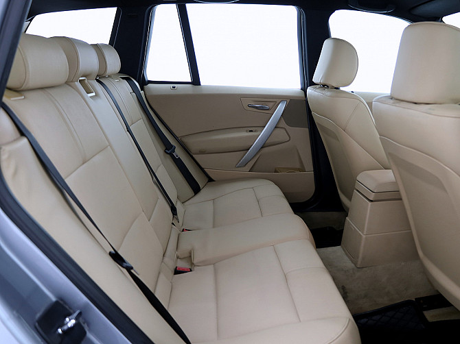 BMW X3 Executive 2.0 D 110kW Таллин - изображение 7