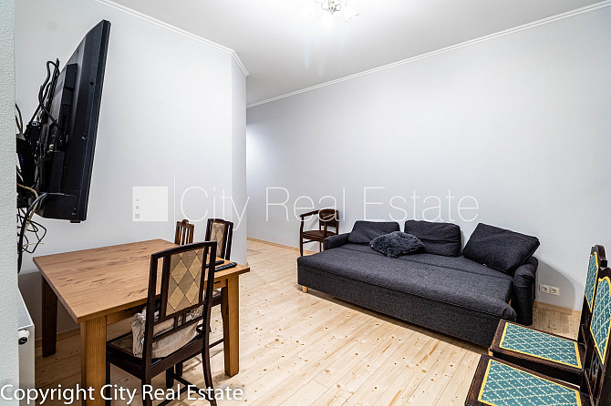 Pagalma māja, renovēta māja, slēgts pagalms, guļamistabu skaits 3 gab., studio tipa, virtuve Rīga - foto 18