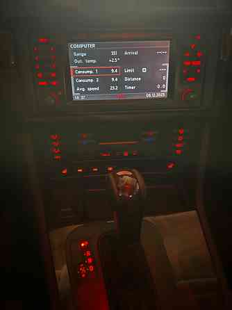 530d 3.0l в торг. Есть косячки разные не значительные, в соответствии с годом машины. Передние... Rīga