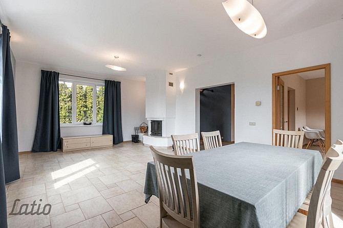 Izīrē ļoti mājīgu, daļēji mēbēlētu ģimenes divstāvu māju ekskluzīvā privātmāju Sigulda - foto 2