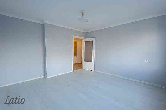 Plašs un gaišs 2-istabu dzīvoklis Ānes centrā, tikai ~6 km attālumā no Jelgavas centra.
Pārdod koptu Елгава и Елгавский край