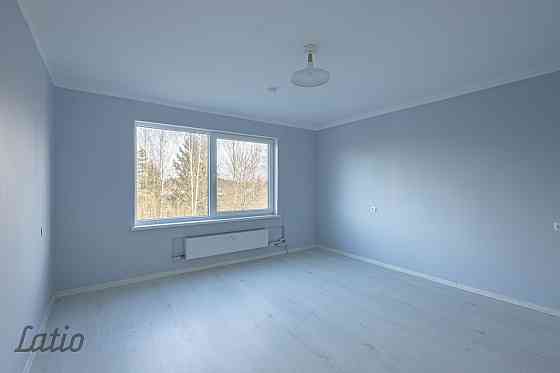 Plašs un gaišs 2-istabu dzīvoklis Ānes centrā, tikai ~6 km attālumā no Jelgavas centra.
Pārdod koptu Елгава и Елгавский край